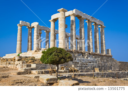 Poseidon Temple at Cape Sounion near Athens, Greece Poseidon Temple at Cape Sounion near Athens, Greece 13501775