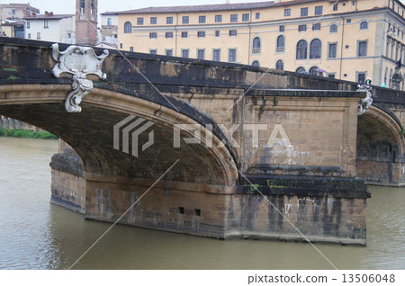 Florence St. Trinita Bridge 13506048