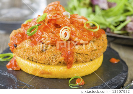 Crispy Polenta, Fishcake & Spicy Prawns  13507922