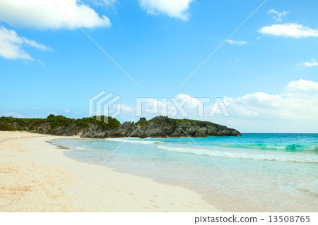 Bermuda Horseshoe Bay Beach 13508765