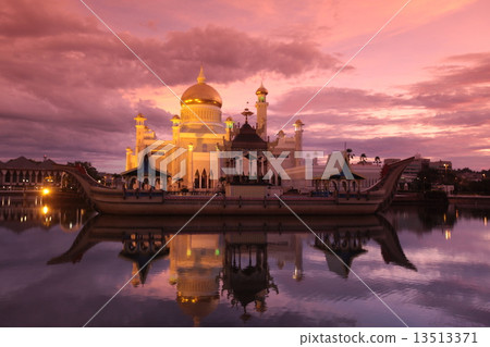 ASIA BRUNEI DARUSSALAM ASIA BRUNEI DARUSSALAM 13513371