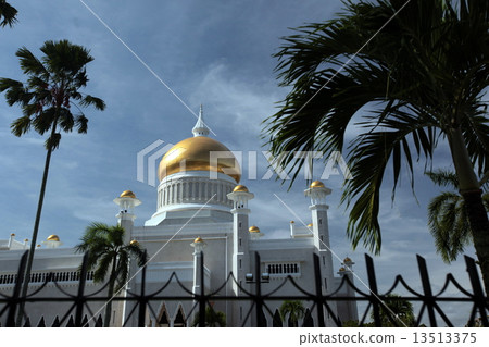 ASIA BRUNEI DARUSSALAM 13513375