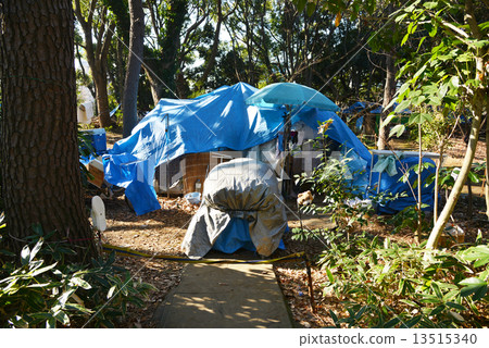 無家可歸的藍色座位 13515340