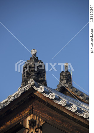 Onigawake Onigawake 13515344