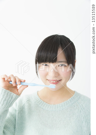 Toothpaste 13515589