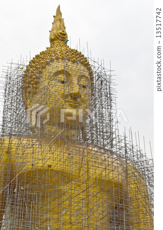 reconstruction of gold buddha 13517742