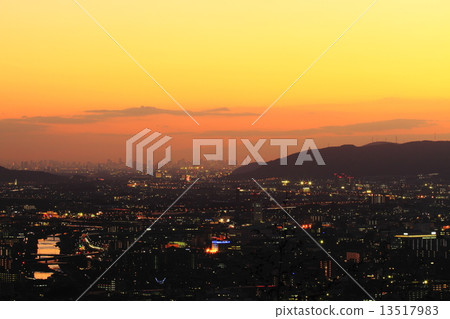 Kyoto city southern sunset 13517983