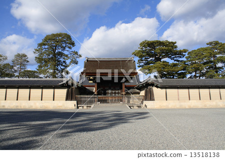 京都御所 京都御所 Kenreimon 門 13518138