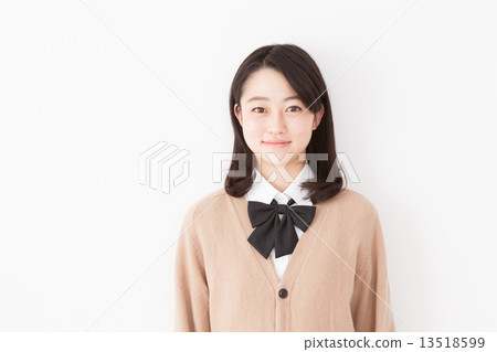學生 女生 女 13518599