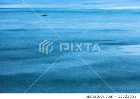 Winter seas and fishing boats 13522552