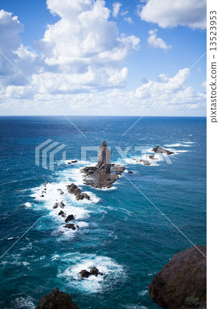 Candle rope at God Rising Cape 13523953