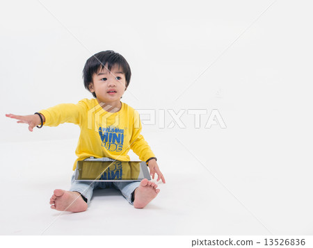 Family,People Family,People 13526836