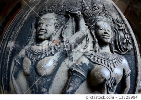 ASIA CAMBODIA ANGKOR WAT 13528984