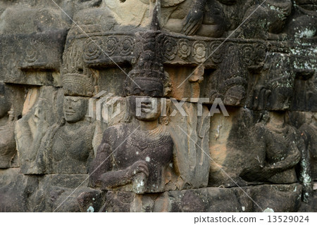 ASIA CAMBODIA ANGKOR BAYON 13529024