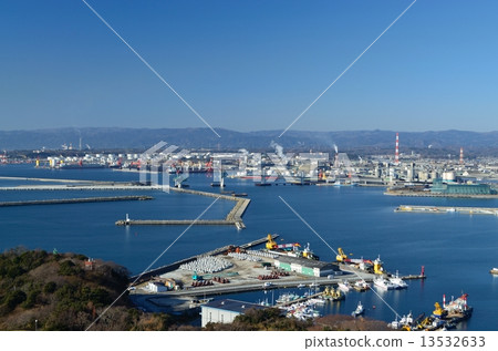 Onahama port at fine weather 13532633