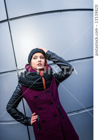 City woman City woman 13539820