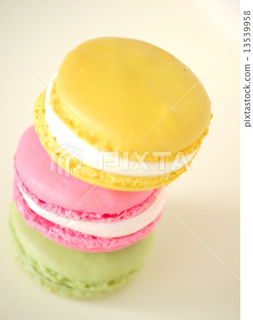 Macaron Tower (Vertical Position High Angle) Macaron Tower (Vertical Position High Angle) 13539958