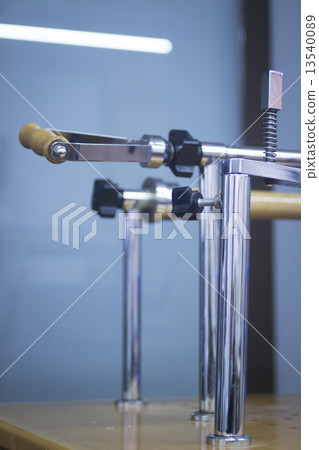Physiotherapy rehabilitation treatment equipment machine Physiotherapy rehabilitation treatment equipment machine 13540089