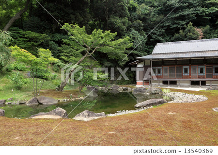 Junji Temple Honjo Garden 13540369