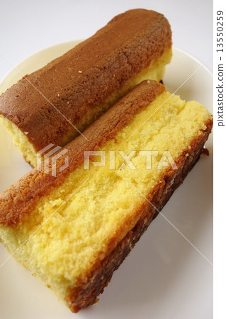 Cut off Castella 13550259
