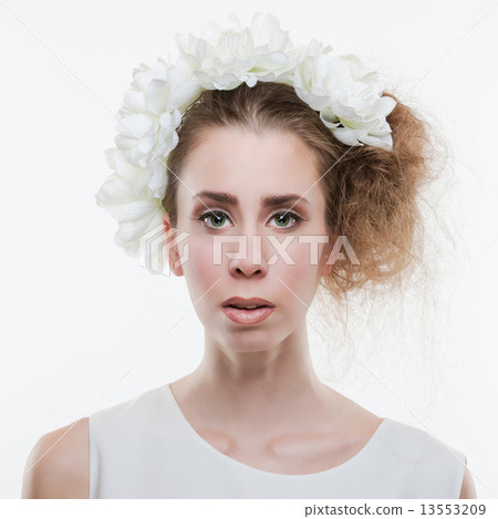 Tender woman Tender woman 13553209