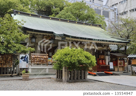 Shiten Shrine神社 13554947