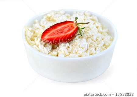 Curd in white bowl with strawberries Curd in white bowl with strawberries 13558828
