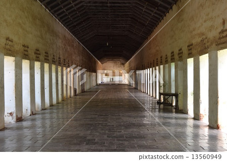 緬甸仍在 13560949