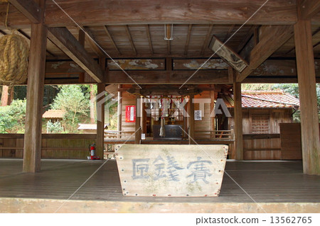 Nishioono Hachiman Shrine 13562765