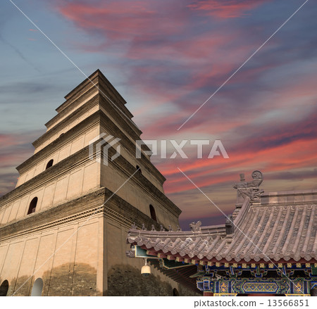 Giant Wild Goose Pagoda (Big Wild Goose Pagoda), is a Buddhist pagoda located in southern Xian,China 13566851