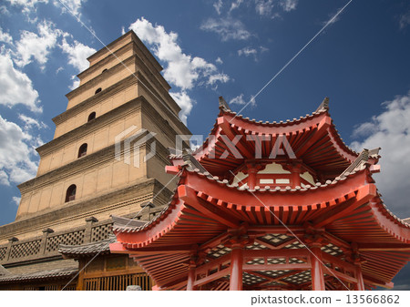 Giant Wild Goose Pagoda (Big Wild Goose Pagoda), is a Buddhist pagoda located in southern Xian,China 13566862