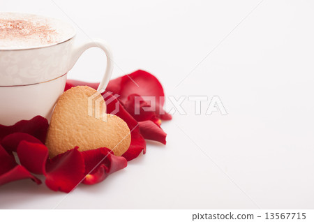 Closeup image of lovely heart shape cookie 13567715