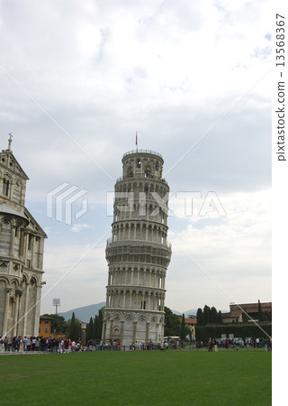 意大利比薩斜塔 13568367