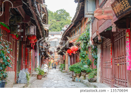 中國·雲南省麗江世界文化遺產·麗江城堡 中國·雲南省麗江世界文化遺產·麗江城堡 13570694