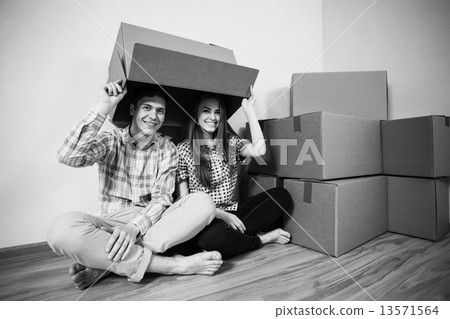 Happy couple Happy couple 13571564