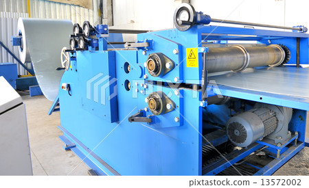 machine for rolling steel sheet in warehouse 13572002
