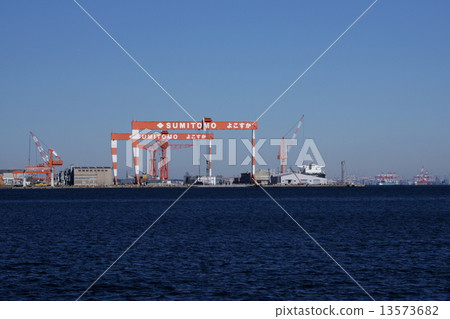 神奈川縣橫須賀市橫須賀港 13573682