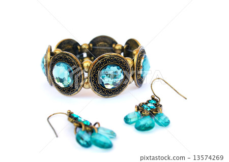 Bracelet and earrings Bracelet and earrings 13574269