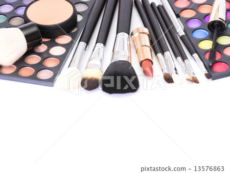Make up 13576863