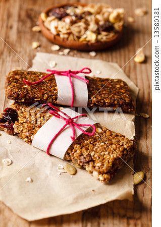 granola bar granola bar 13580181