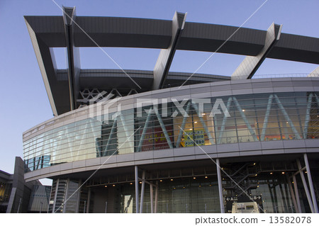 黃昏的埼玉超級競技場 13582078