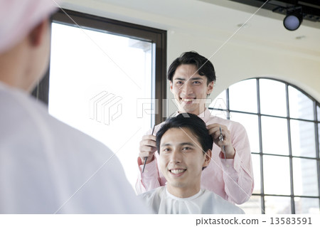 Beauty salon 13583591