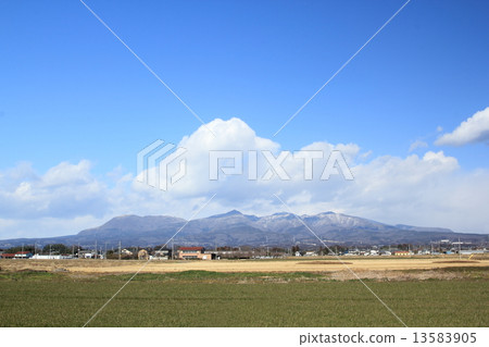 Akagi-yama in winter (Gunma) Akagi-yama in winter (Gunma) 13583905
