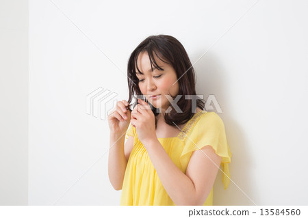 Hair model 30's female Hair model 30's female 13584560