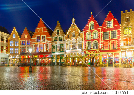 Christmas Old Market square in the center of Bruges, Belgium 13585511