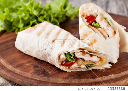 tortilla wrap, fajita 13585886
