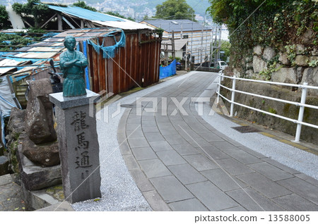 Ryoma Street (Near Kameyama company / Nagasaki prefecture Irbayashi 2 chome Nagasaki prefecture) 13588005