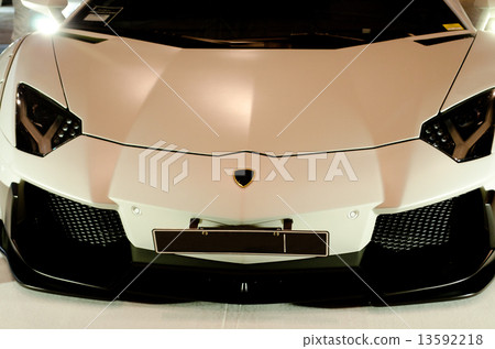 Lamborghini 13592218