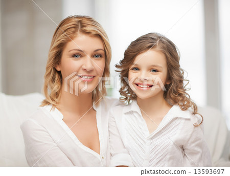 mother and daughter 13593697