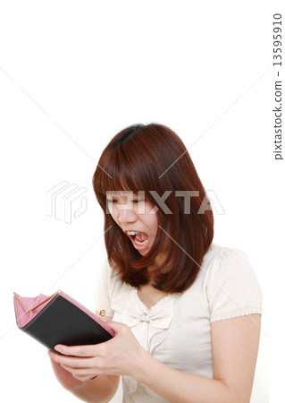 A woman without money 13595910